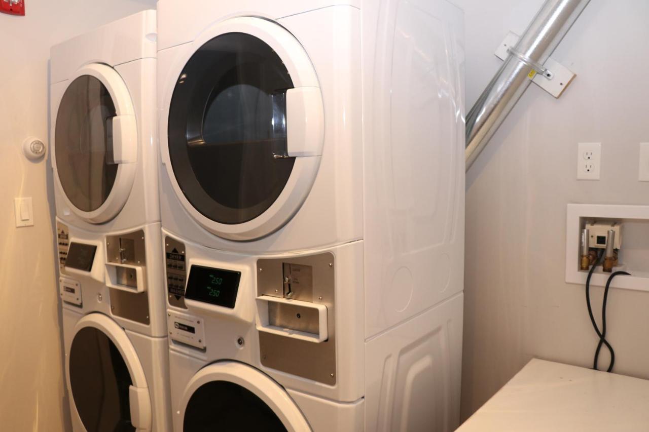 A Stylish Stay W/ A Queen Bed, Heated Floors.. #37 Бруклин Экстерьер фото
